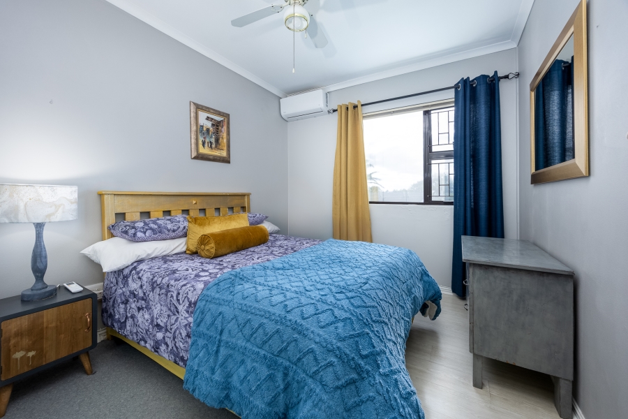 3 Bedroom Property for Sale in Uitzicht Western Cape